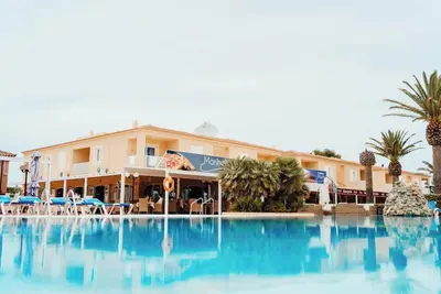 Image de Apartamentos Maribel