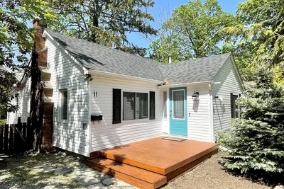 Image de Town Of Notl, 2 Min Walking To Lake Ontario, Nice Sunset