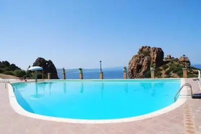 Image de Sardaigne, Villa Corallo Rosso, 4 lits, piscine, Wi-Fi