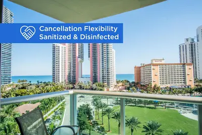 Image de Condo confortable avec vue sur l'océan. WiFi, parking, tennis, aire de jeux et plus!