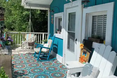 Image de Réservez dès maintenant pour les belles couleurs d'automne en octobre! Près du sentier de randonnée des Appalaches.