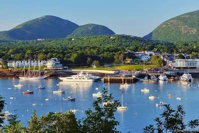 Image de Présentation: \"Beach Point Cottage\" au coeur de Bar Harbor!