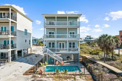 Image de Gulf-front, piscine privée w / sun shelf, ascenseur. Appelez-nous maintenant!