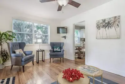 Image de Charmant Hyde Park / Palma Ceia Florida Theamed retreat