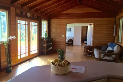 Image de Visitez Aina Mana Hale (maison sur la terre du pouvoir sacré) sur la magnifique côte de Hamakua