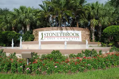 Image de 2br / 2ba Condo 1er étage dans Stoneybrook Golf & Country Club