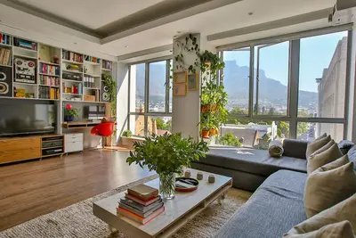 Grand appartement de luxe avec vue imprenable sur la montagne, piscine, salle de gym, cinéma