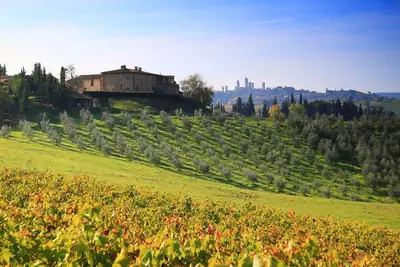 Image de Montegonfoli 2 Appartement à San Gimignano avec vue sur la ville et les tours