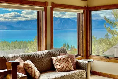 Image de Climatisé Location de luxe moderne w / Heavenly & Lake Tahoe Vues + Hot Tub (P