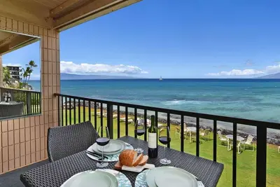 Image de Ka 210 Ocean Front Unit sur la mer! Détendez-vous profitez de la vue!