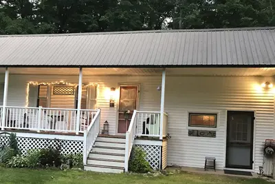 Image de Ranch confortable, à quelques pas de la rivière Saco et à un court trajet en voiture jusqu'à Attitash!