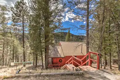 Image de Teddy Cloud accepte les animaux, privé, près de Ski Cloudcroft!