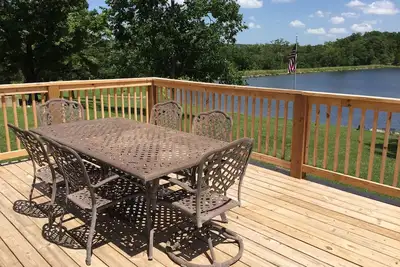 Image de Profitez d'un lac de 17 acres au Cash Lodge