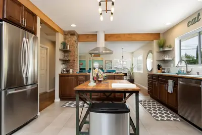 Image de Immense luxe de 4 à 5 chambres dans la vieille ville de Cottonwood! Près de SEDONAPerfect pour les groupes