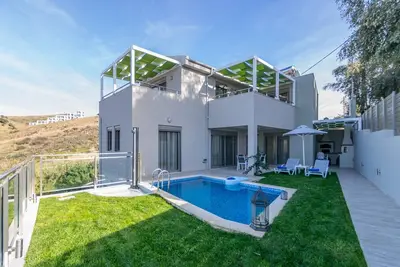 Image de Luxury, By Beach, No car need, Amenities