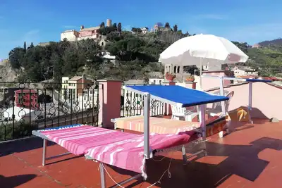 Image de appartement de deux pièces avec terrasse panoramique