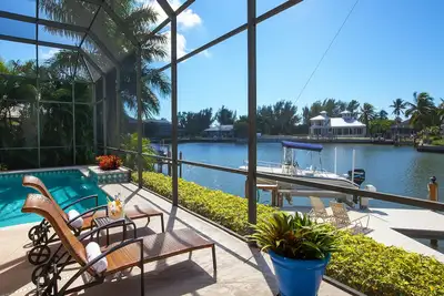 Image de Boater's Dream - Villa de luxe - Big Views - 6 vélos, barbecue Weber, réduction de location de bateau