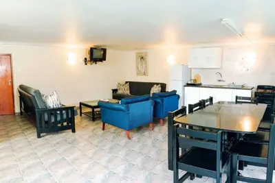 Kingfisher Hollow Exclusive Guest House