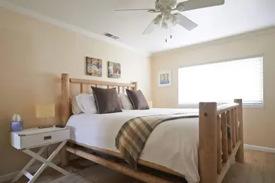 Image de Centre-ville de Palo Alto / Stanford 2 Bdrm