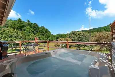 Image de 5 chambres à coucher authentique \"Turn of the Century\" Log Cabin près de la ville, Wfi, animaux Ok