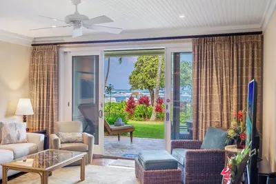 Image de Direct Ocean View Beach Level 3 Bed Villa 103 à Turtle Bay!