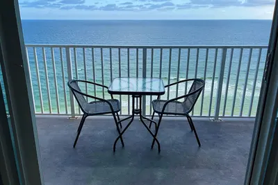 Image de *** Million Dollar View Pour Vous W / Parking PRIVÉ dans Garage **