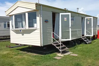 Image de Arizona caravane 3 chambres sur parkdean resorts camber confortable chaleureux.