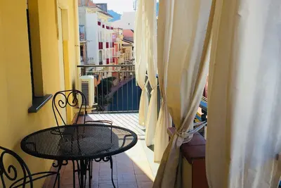 Image de Mimosa appartement à 30m de la mer avec air conditionné et wi-fi, x 4 personnes