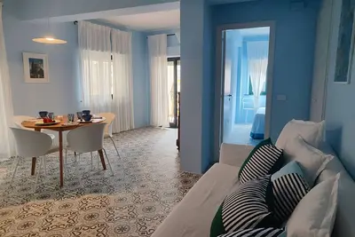 Image de Bouganvilappartement à 30m de la mer avec air conditionné et wi-fi, x 4 personne