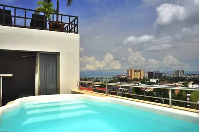 Image de Villa Europa - Une privé Modern Home - Profitez de la vue, centre-ville et Plages