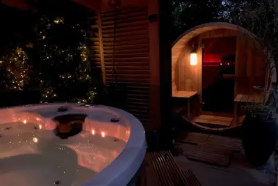 Image de Belle villa à Den Ham avec sauna