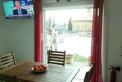 Image de Studio  pour 4 personnes, vue imprenable