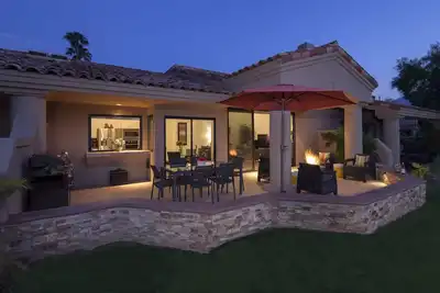 Image de Condo Pga West Remodeled de luxe sur les vues de montagne de cours de stade de Tpc, chariot de golf!