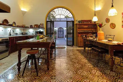 Image de 2nite min Merida Yucatan Mexique! CityCntr, Mo’ly propose des tarifs aussi bas que 1 750 $!