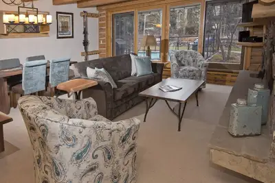 Image de Disponible 12/31-Situé au coeur du village de Vail, à pied de la télécabine Un! ! !