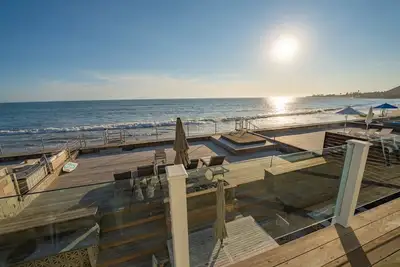 Image de Luxe Oceanfront California Beach House-pour les vacances à la plage de rêves!
