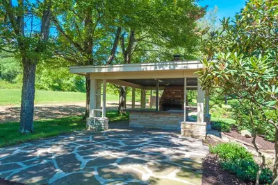 Image de Ovr's Mountain Majesty! 5 chambres! Piscine et bain à remous! 10 minutes pour Ohiopyle!