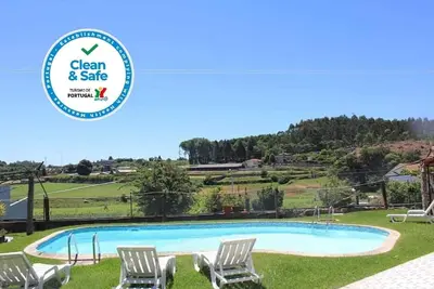 Image de Maison de vacances à 20 minutes de la plage avec piscine