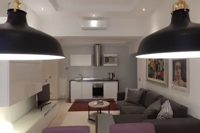 Image de Nouvel Appartement De Luxe Ouverture A Proximite Du Vatican Et Metro Stop Wifi / Ac