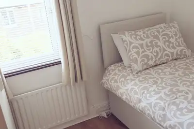 Image de Belle maison de vacances à Belfast, parfaitement située pour un séjour en ville et explorer Ni