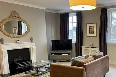 Image de Cirque Maison Appartement - luxe 4 * Ă plat sur le cirque