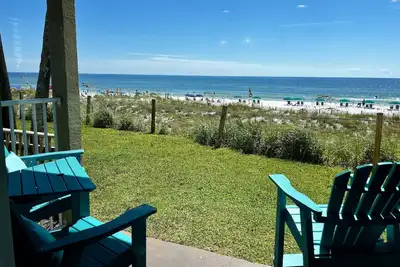 Image de Beach Front Condo Vue Magnifique sur le Golfe! Croisière Familiale Gratuite Avec les Dauphins