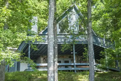 Image de Impressionnant Mountain Home à quelques minutes des pistes de ski!