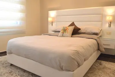 Image de Royal Two Bedroom Apartment
