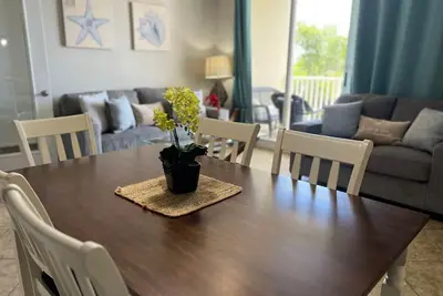 Image de 7 min à pied de la plage privée et des commodités - Resort Style Community-U 3240