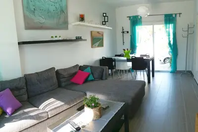 Image de Appartement confortable avec 2 chambres et vue sur la mer