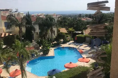 Image de Maison de ville de luxe avec terrasse sur le toit et jacuzzi - jusqu'à 5 personnes - calendrier 2019 av