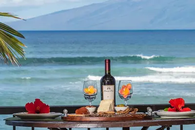 Image de The Corner Unit - vue sur l'océan, condo de luxe 2br, à quelques pas de la plage