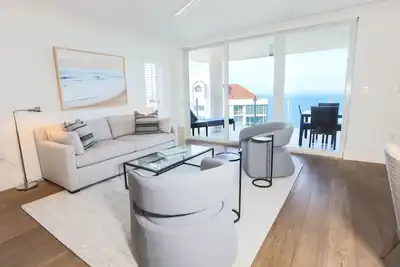 Image de Récemment rénové 11e étage condo qui a tout une vue panoramique incroyable