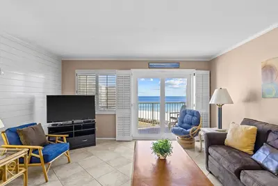 Image de Vues incroyables de ce condo au 6ème étage avec service de plage gratuit! (609)